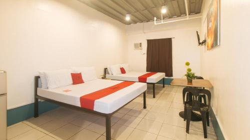 RedDoorz at Crowne One Condo