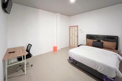 RedDoorz at Ideal Home Banjarmasin