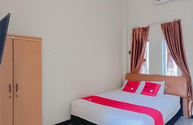 RedDoorz At Pelangi Guest House