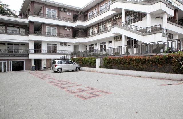 RedDoorz Plus near Sukajadi 2