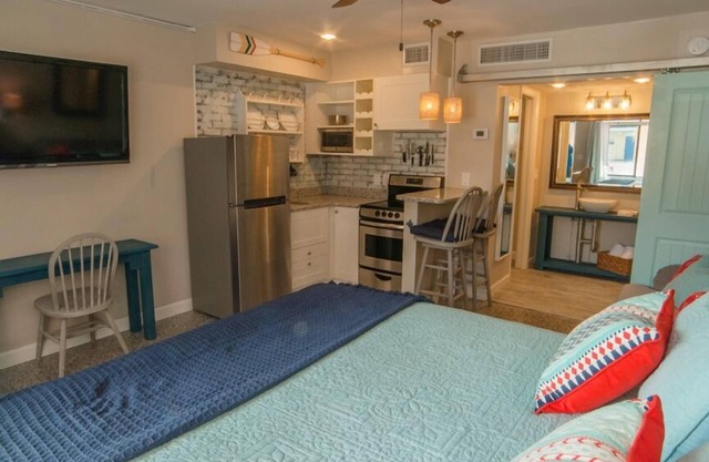 Redington Surf Resort 01 Quaint Beach Front Condo Motel