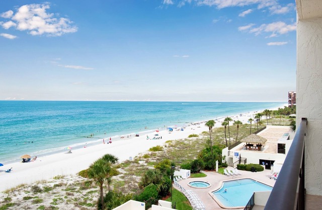 Reduced Pricing Thru End Of Year For 5-Star Beach Front Condo, Check 91 Reviews!