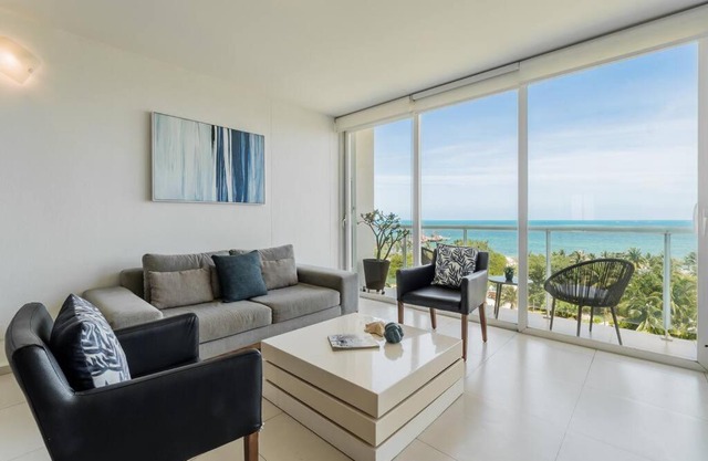 REEF Beachfront 3BDR apartment by CASA PARAISO