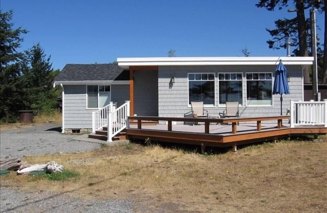 Reefnet House with Beach