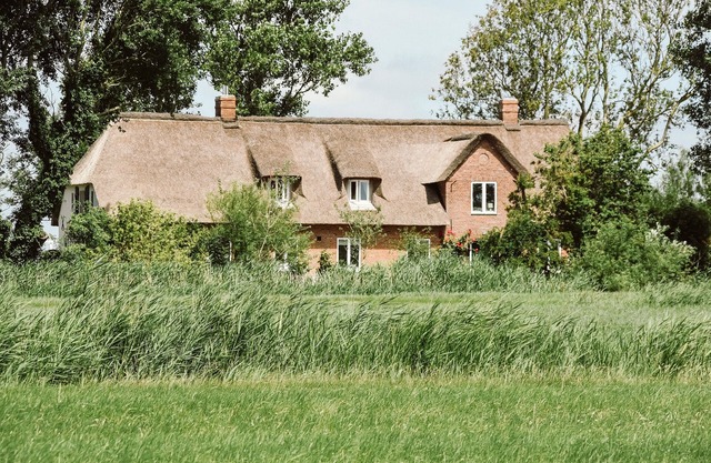 Reetdachhaus Huus Uelvesbüll - Holiday apartment south