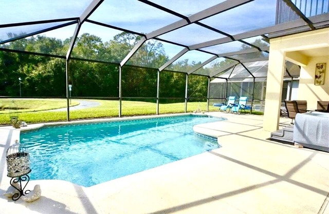 Ref 39 Stunning Villa with own pool and HOT TUB. Near Disney