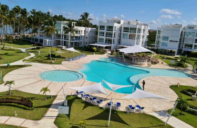 Refreshing Sea Breeze Condo