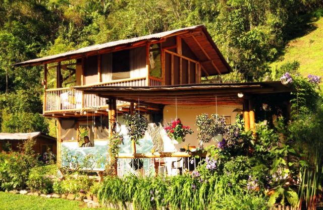 Refugio Puente Explanacion Ecolodge