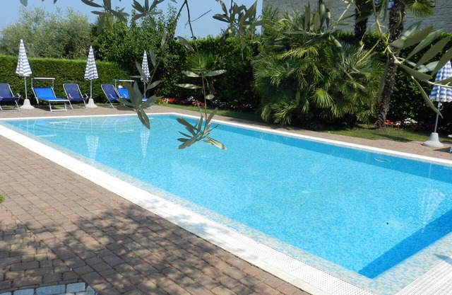 Regarda – apartment first floor Residence Allegra in Lazise with pool