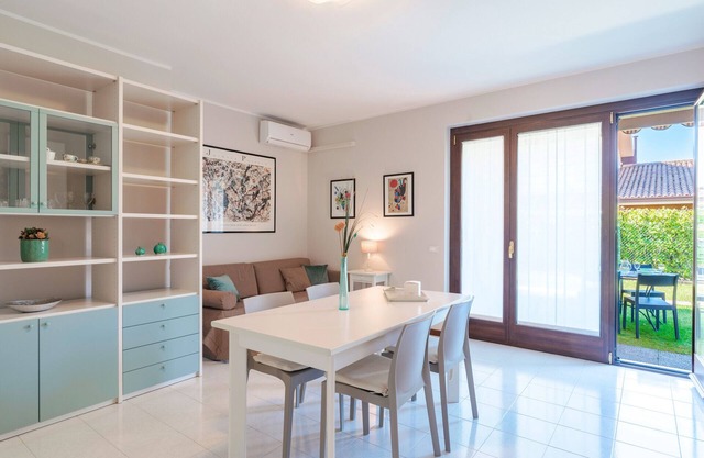 Regarda - renewed holiday apartment "Blitz" with pool, pet allowed