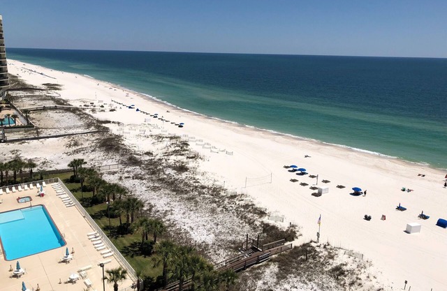 Regency Isle #910 – 9th floor Beach Front recently updated