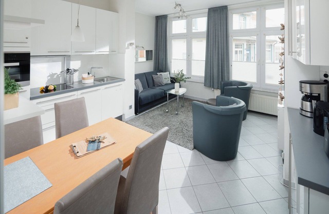 /REGINA MARIS - APARTMENT 1/