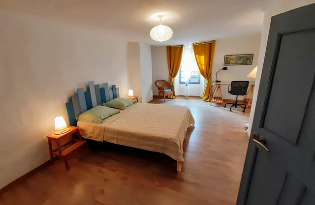 REGUSSE. Village house - Gorges du Verdon