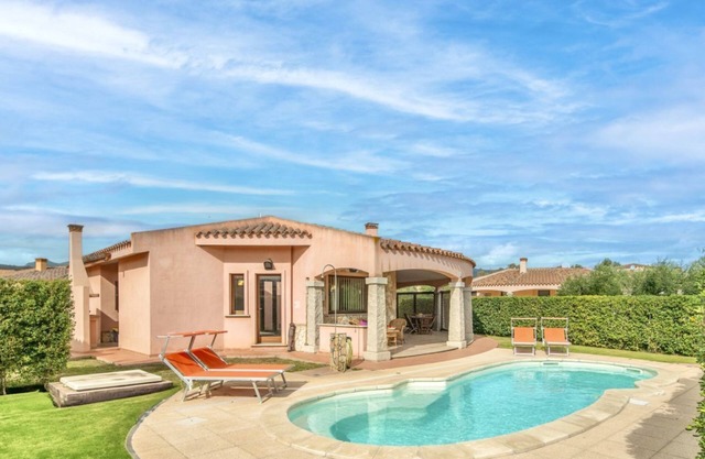 Rei Sole Villa 8 beds with private pool