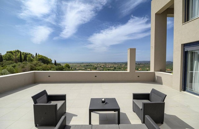 Reina Del Cielo Luxury Villa