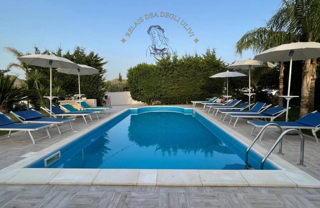 Relais Dea Degli Ulivi House