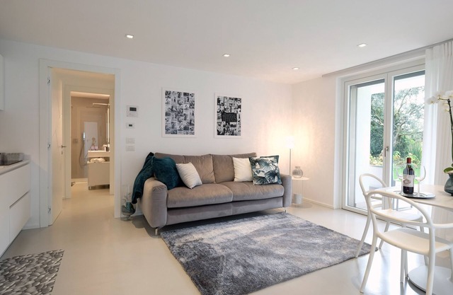 Relais Il Bacio del Sole - Superior Villa Apartment, 5 minutes from Verona