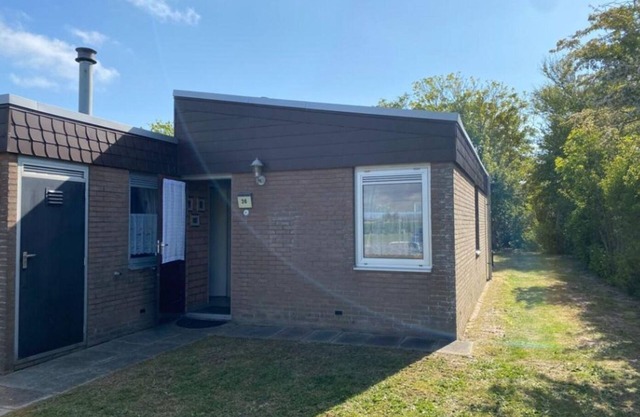 Relax and enjoy the outdoors in vacation home the Blenck 36 with spacious garden and all the amenities you need!