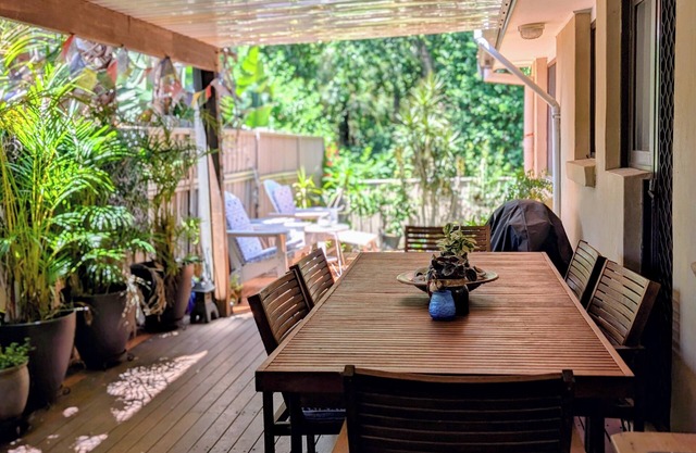 Relax and unwind in natural setting near Terrigal lagoon & beach