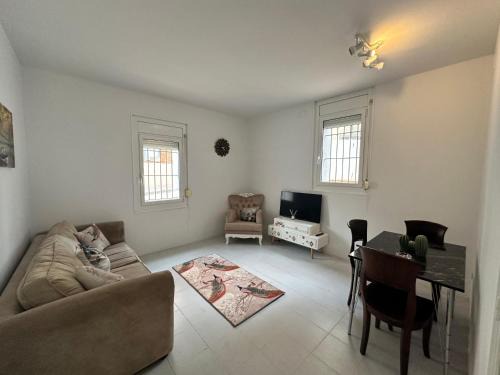 Relax Holiday Home