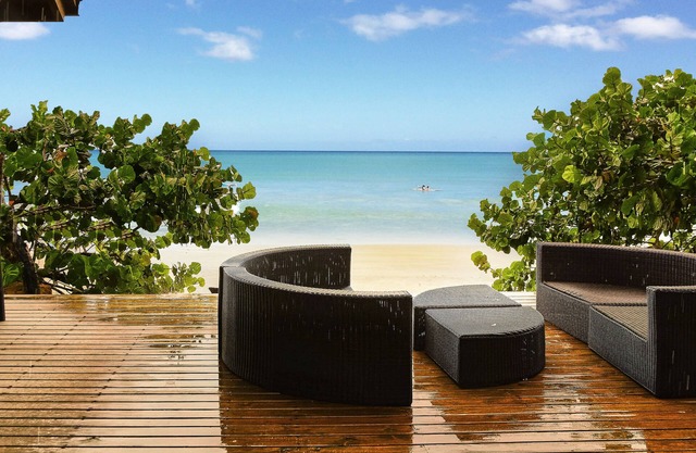 *Relax in paradise *