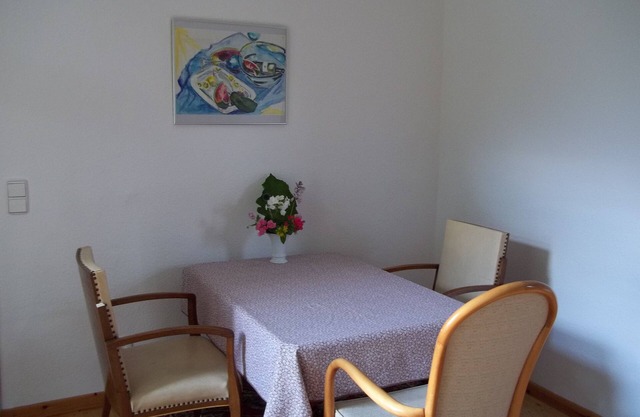 Relax in the Deister-Süntel, large, light-flooded apartment, own terrace