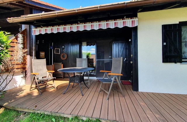 "Relax in the Hochbergle vacation village: Holidays by the lake for the whole family!"