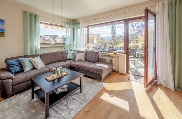 Relax in the “Haus am See” apartment - your retreat in Gaienhofen!