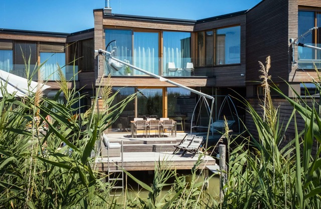 Relax Lodge am See by Interhome