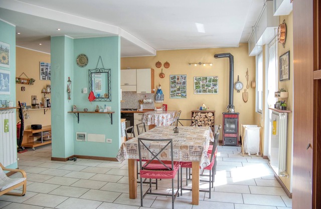 Relax nel borgo - Two Bedroom Apartment, Sleeps 4