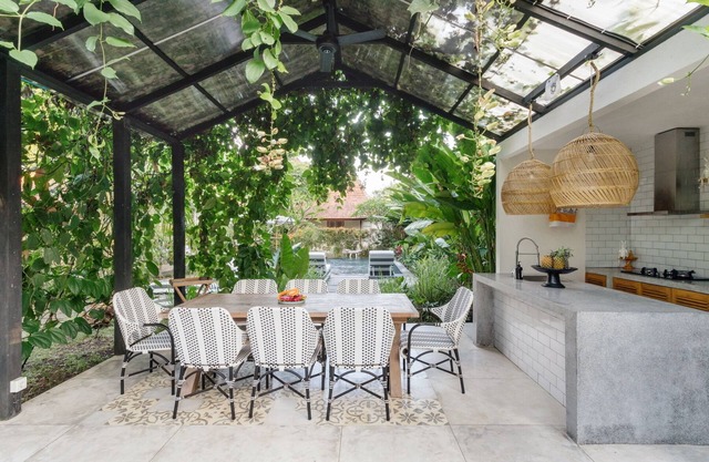 Relax & rejuvinate at Muda Living, only minutes from Ubud Market!