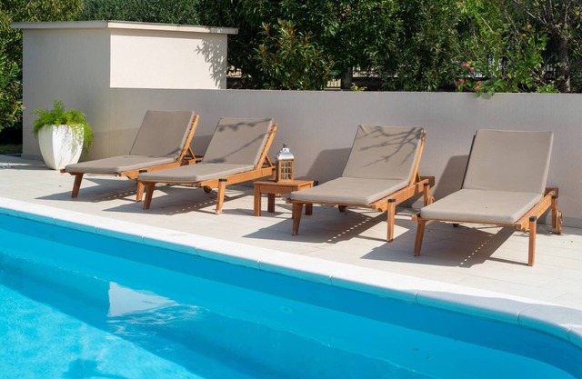 Relax Villa Tanasia pool, quiet area, outdoor kitchen, children playground