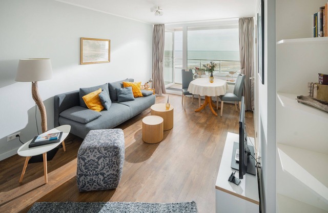 "Relax with a sea view: Above the rooftops of Norderney"