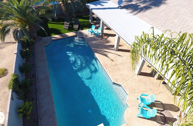 Relax with us near the Kierland Mall, south facing yard, 9 AM chk in 9PM chk out