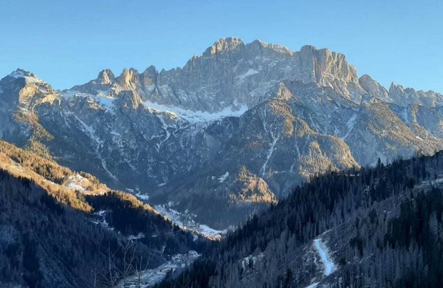 Relaxation, breathtaking views in the nest among the Dolomites with your 4-legged friend