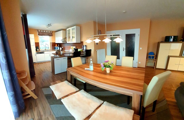 Relaxation in Groß Schwansee with Baltic Sea view, sauna + WLAN - ground floor apartment