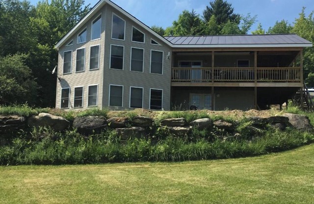 Relaxation in the mountains. Hike, Ski & explore around Jay Peak