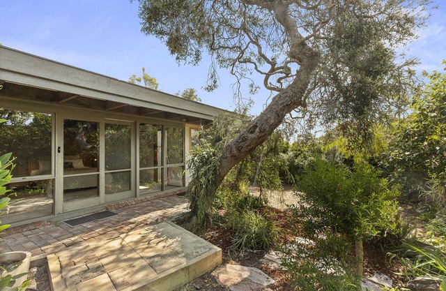 Relaxed in Ocean Grove. Stylish mid-century home in garden setting.