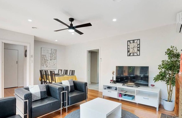 Relaxing 3 bdrm Family Home Forest Hill