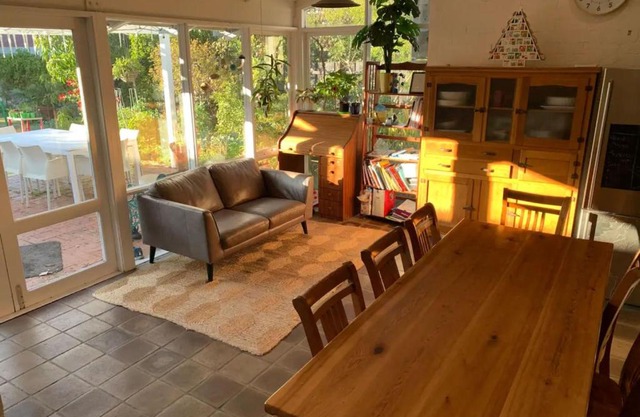 Relaxing 3 Bedroom Apartment in Perth