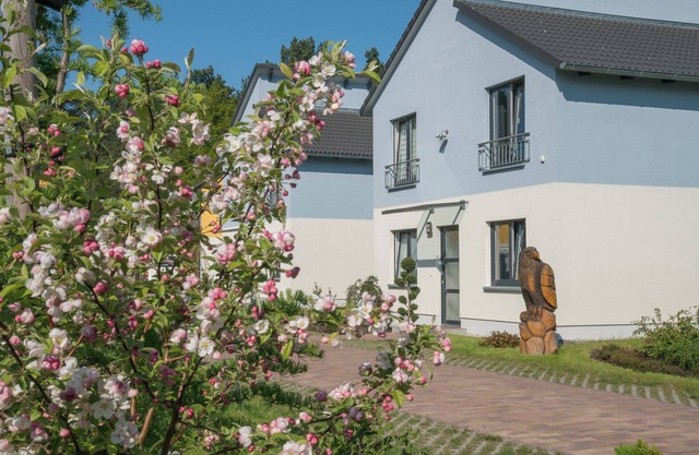 Relaxing family holiday in the idyllic house 14 Linde in Berlin!