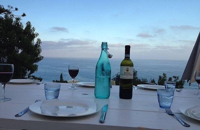 Relaxing family villa in a fabulous setting with fantastic sea views