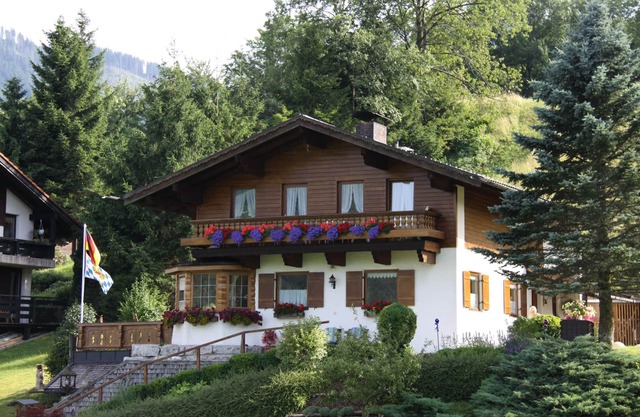 Relaxing holiday in a quiet green oasis