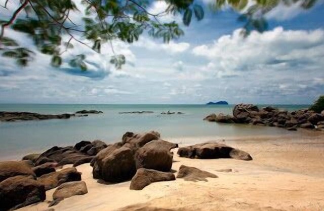 Relaxing Seaside Bayan Homestay