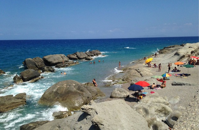 Relaxing seaview house few minutes by car from the center and beach for 5 people