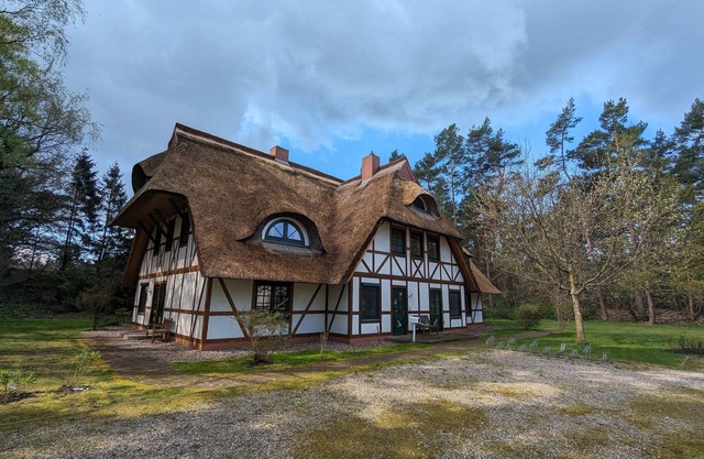"Relaxing time out in the rural Rasmus vacation apartment in Born!"