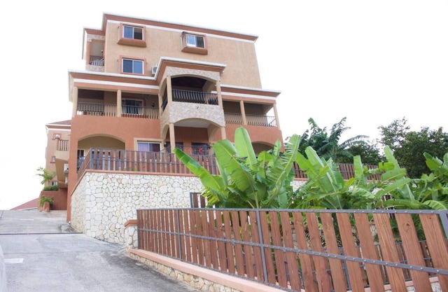 Remarkable 2-Bed Apartment in Kingston