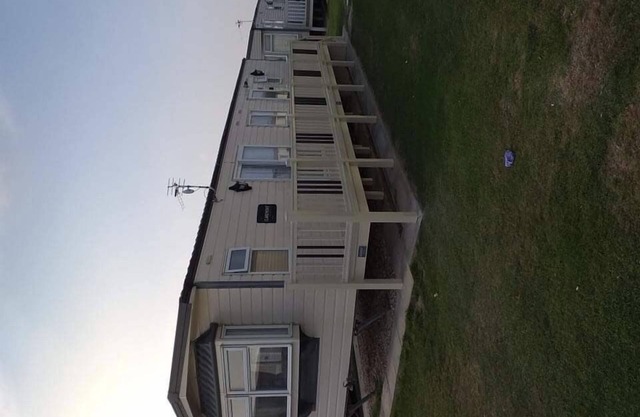 Remarkable 2-Bed Caravan in Ingoldmells