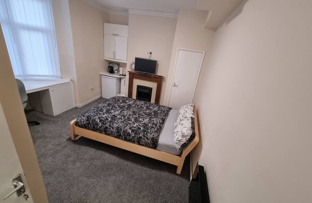 Remarkable 3-Bed House in Wallsend