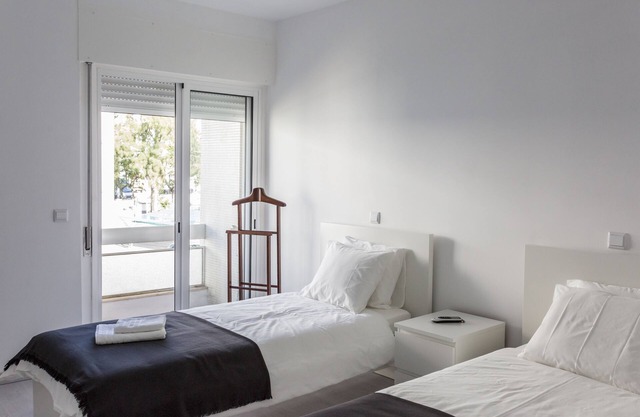 REMODELED APARTMENT IN THE CITY CENTER. (FARO)